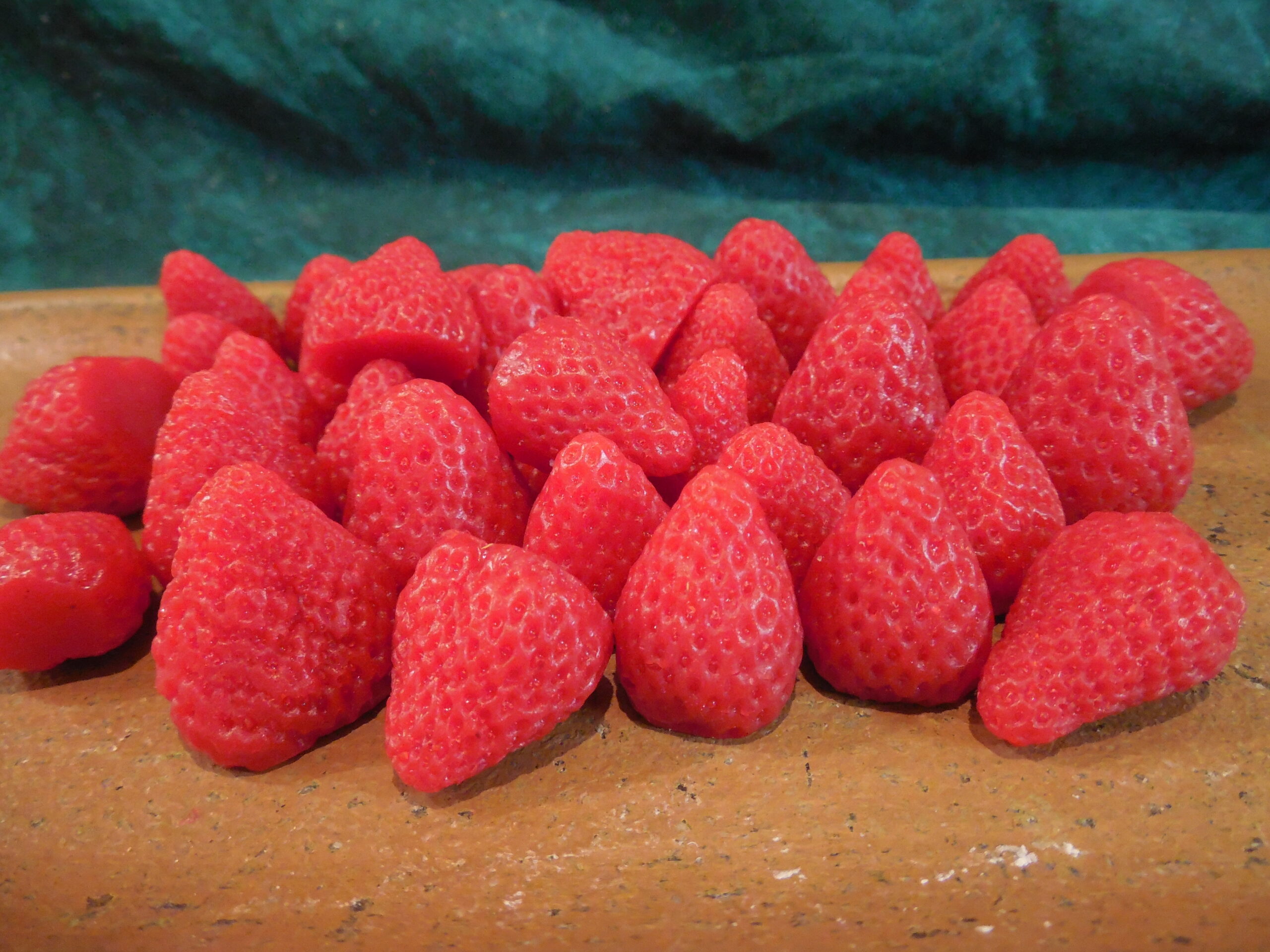 54pc 3D Whole Strawberry Silicone MEGA MOLD. Realistic Food Shape Mold, For  Wax, Embed, Soap, Resin Castings, BULK EMBEDS