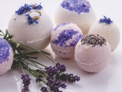 Bath Bombs with Natural Ingredients.