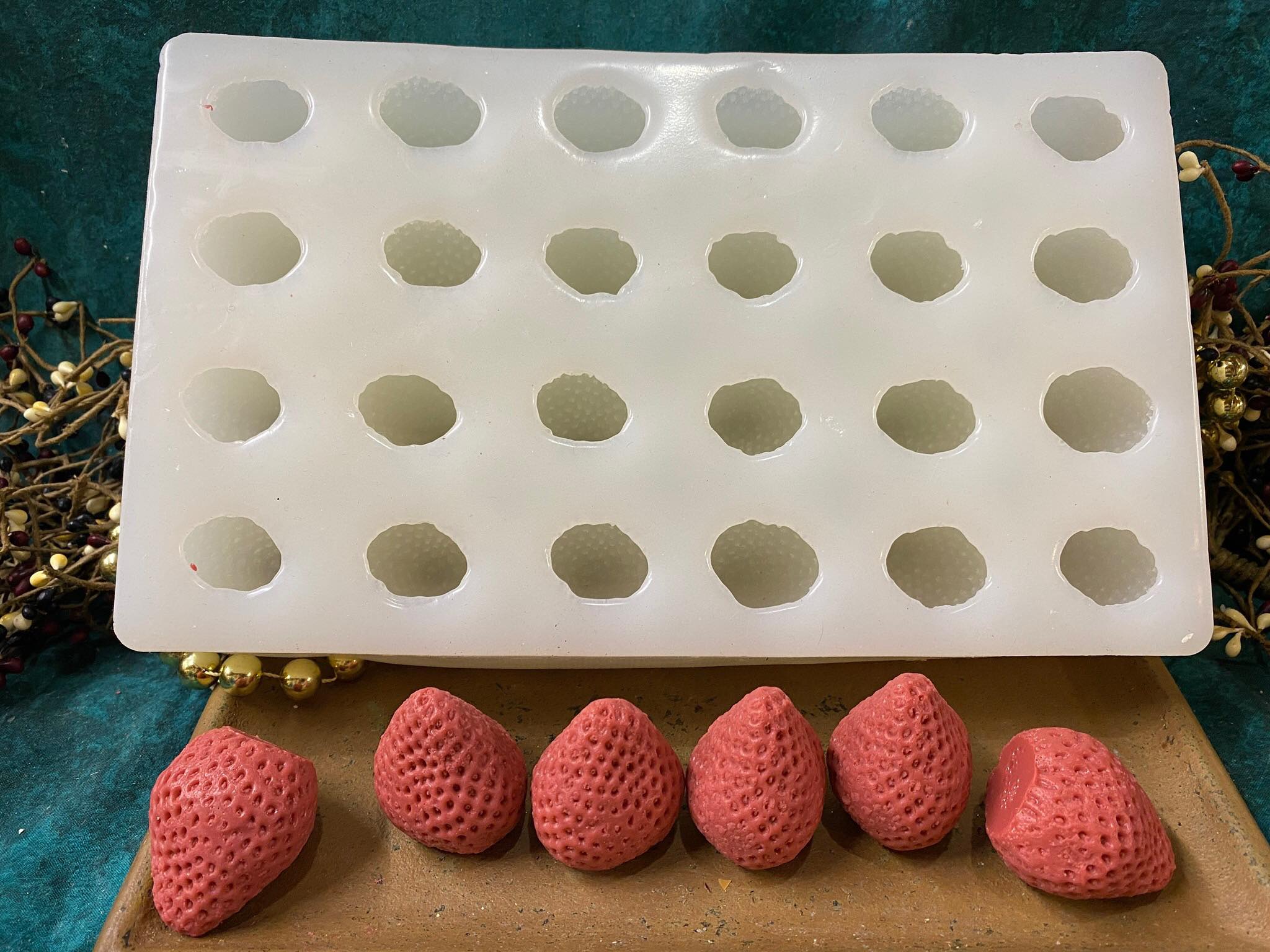 Strawberry Same Size Tart 24 Cavity Silicone Mold 6091